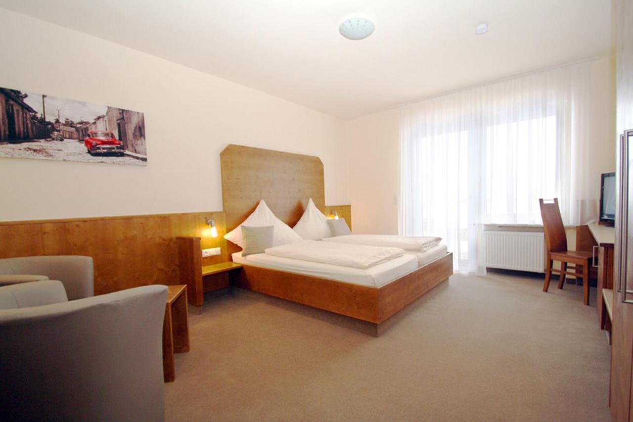 Hotel-Restaurant Gasthaus Bonimeier Niedergottsau Bagian luar foto