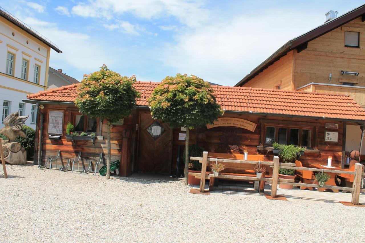 Hotel-Restaurant Gasthaus Bonimeier Niedergottsau Bagian luar foto