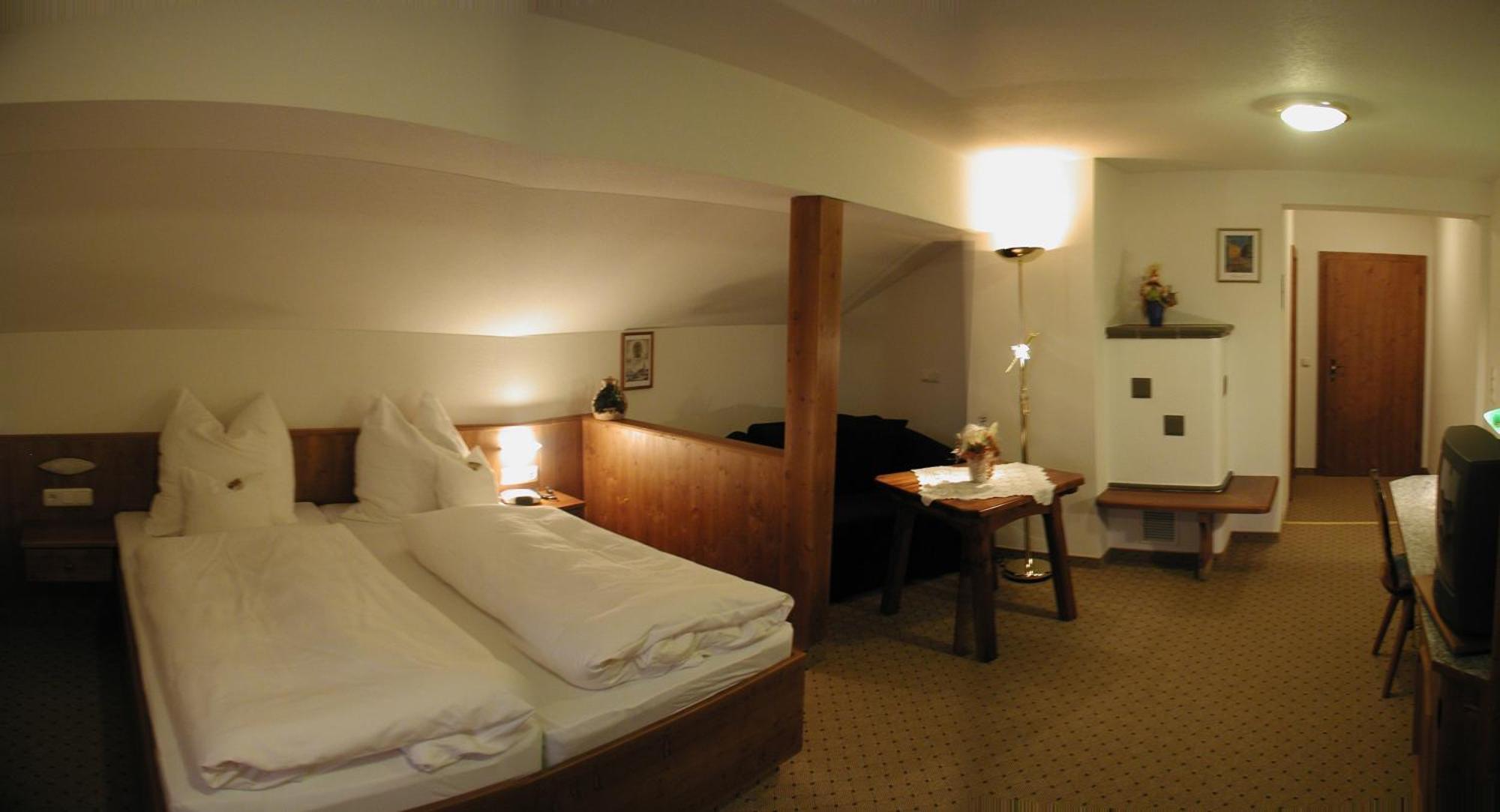 Hotel-Restaurant Gasthaus Bonimeier Niedergottsau Bagian luar foto