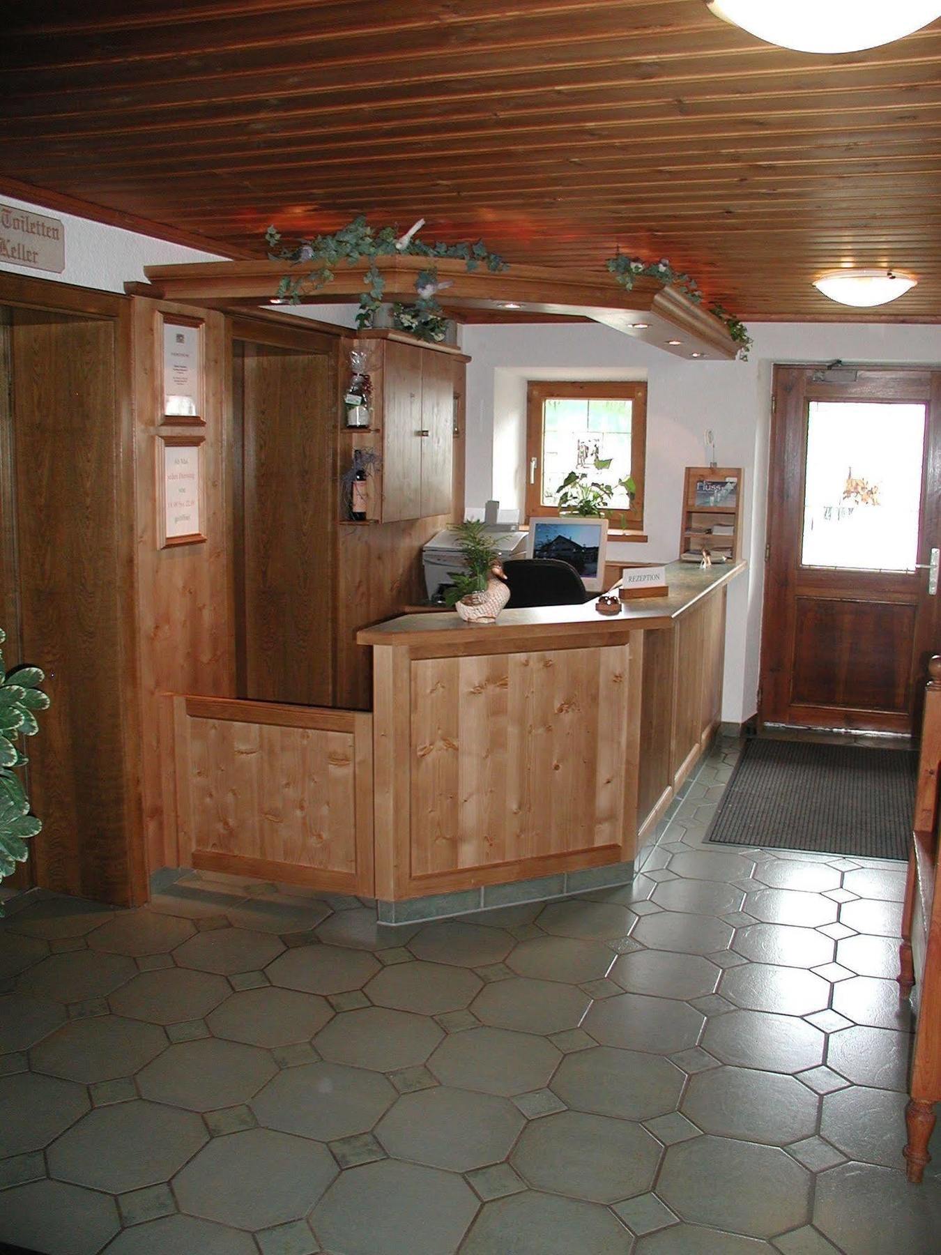 Hotel-Restaurant Gasthaus Bonimeier Niedergottsau Bagian luar foto
